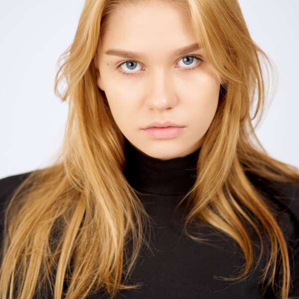 MZM / Welcome to MZM Family our new face Sophia M!