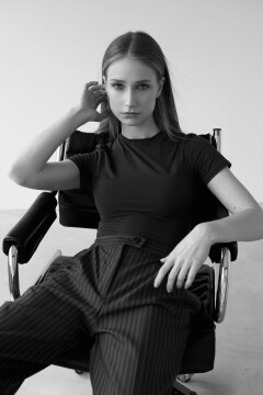 Anya