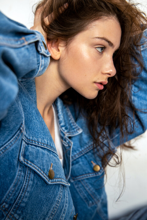 Anna Shum